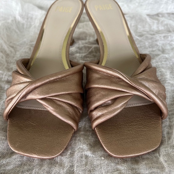 SOLD! Paige Metallic Leather Sandals with Kitten Heels - Size 9 - Picture 10 of 12
